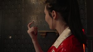 Alina-Lamour Porno Video: FICKDIENER - KOMM UND STEH MIR ZU DIENSTEN!!!