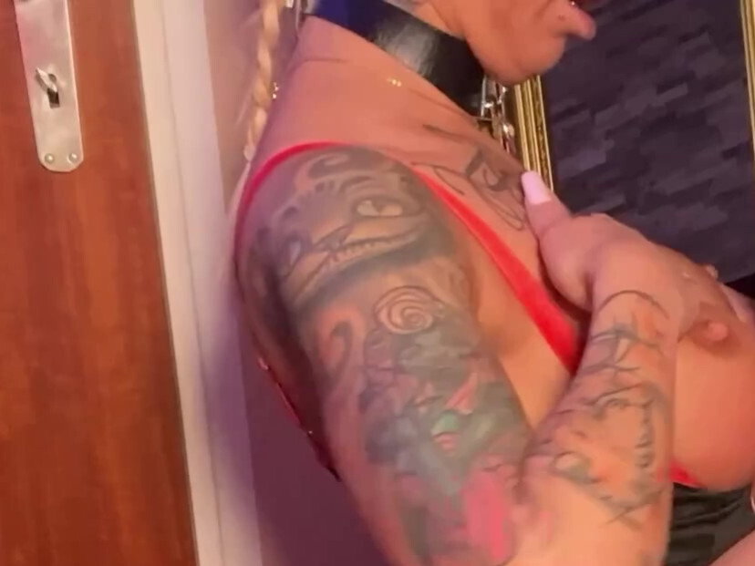 Anni-Angel Porno Video: Schwester Anni bitte in die Notaufnahme!!