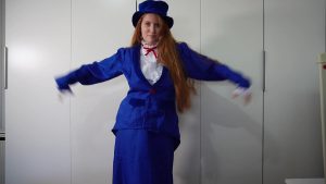 AuroraRed Porno Video: Supernanny gibt Milch