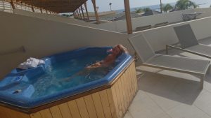 Candy-Samira Porno Video: Whirlpool! Fremdfick bis zum Orgasmus