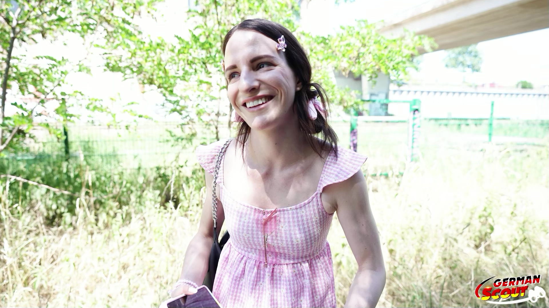 German-Scout Porno Video: GERMAN SCOUT - 19 Jahre junge und 40Kg leichte Dargon Fruit beim Porno Casting AO gefickt Teil 1