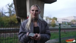 German-Scout Porno Video: GERMAN SCOUT - 22 Jahre junges Fitness-Model Lexi Star beim ersten Porno Casting AO gefickt Teil 1