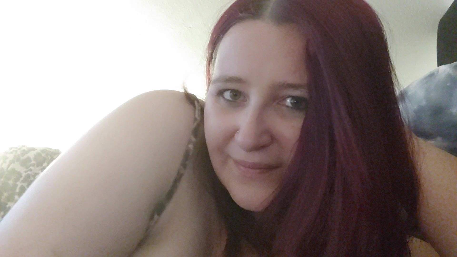 Lea-Love Porno Video: LANGE IST ES HER! JETZT BRAUCH ICH ES WIEDER! EIN GEILEN ORGASMUS!