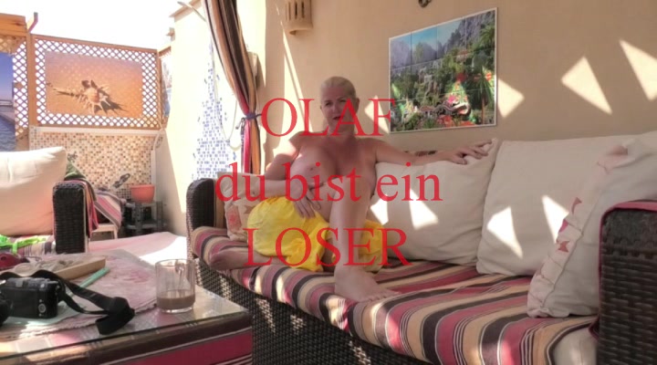 MegaTitten Porno Video: olaf Du bist ein Loser