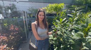 NoraDevot Porno Video: Gartencenter Mitarbeiter! Guter Service wird belohnt!