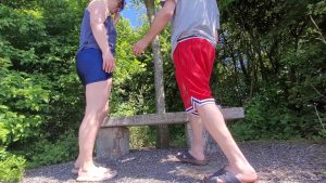 Popp-Sylvie Porno Video: Outdoor Blasen und ein Quick Fick
