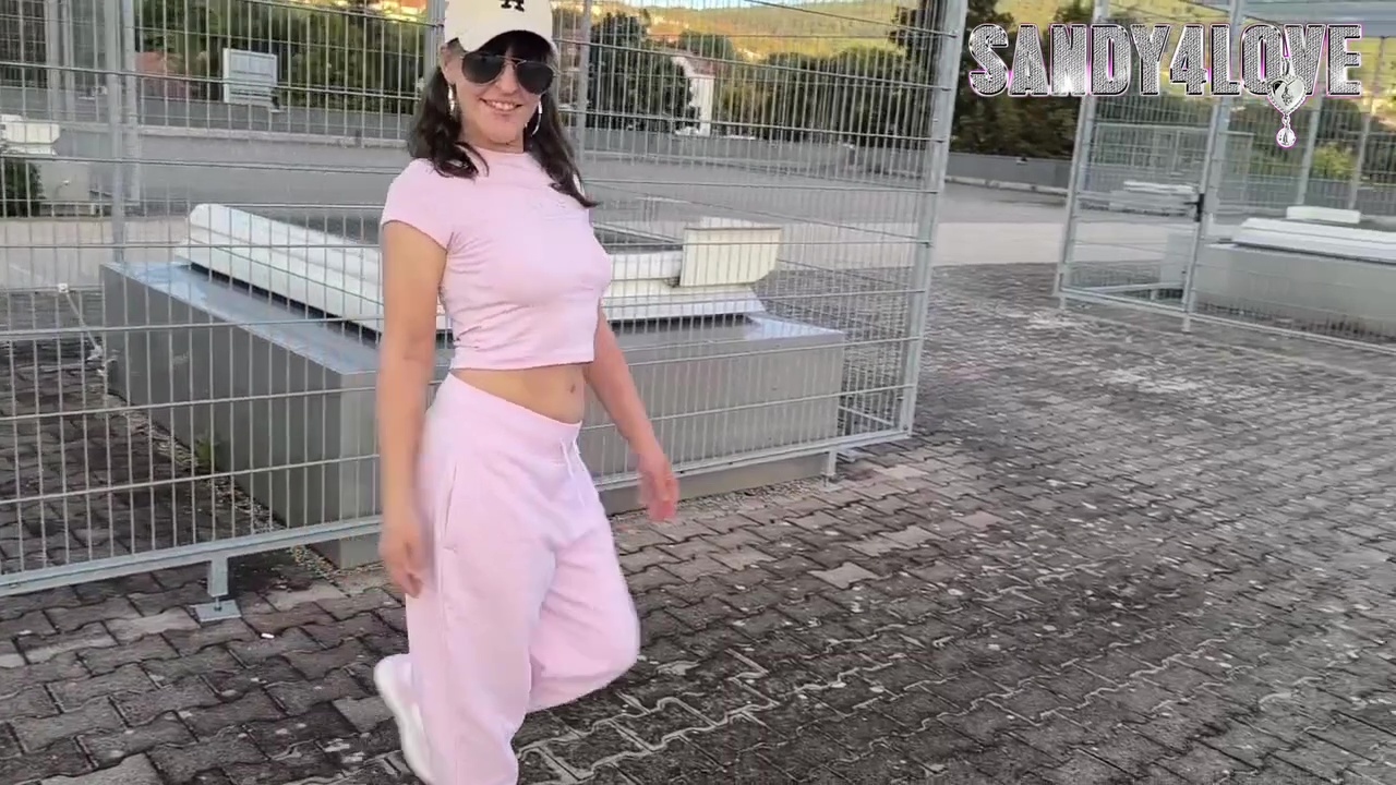 Sandy4Love Porno Video: Userwunschvideo-lässiges Sportoutfit!!!