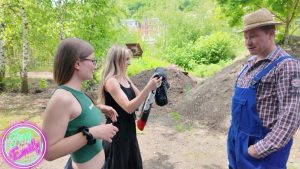 TinyEmily Porno Video: Bauarbeiter ESKALIERT!! Völlig Angebaggert und Abgefickt