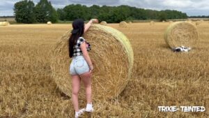 Trixie-Tainted Porno Video: Country Vibes und Summer Feeling